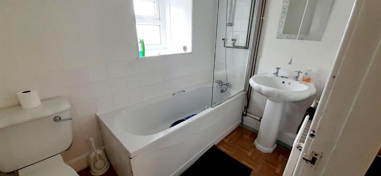 Queens Rooms Porthmadog Quarto foto